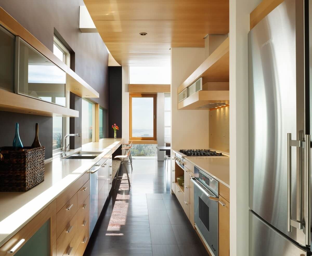 طراحی آشپزخانه مثلثی-وب سایت دکورامسین